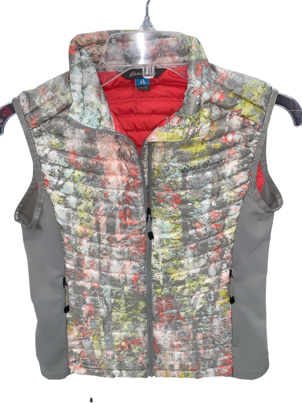 Eddie Bauer First Ascent 800
StormDown Women’sttt Puffer Vest Size XS